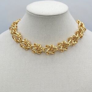 Chunky Goldtone Necklace NWT #2375